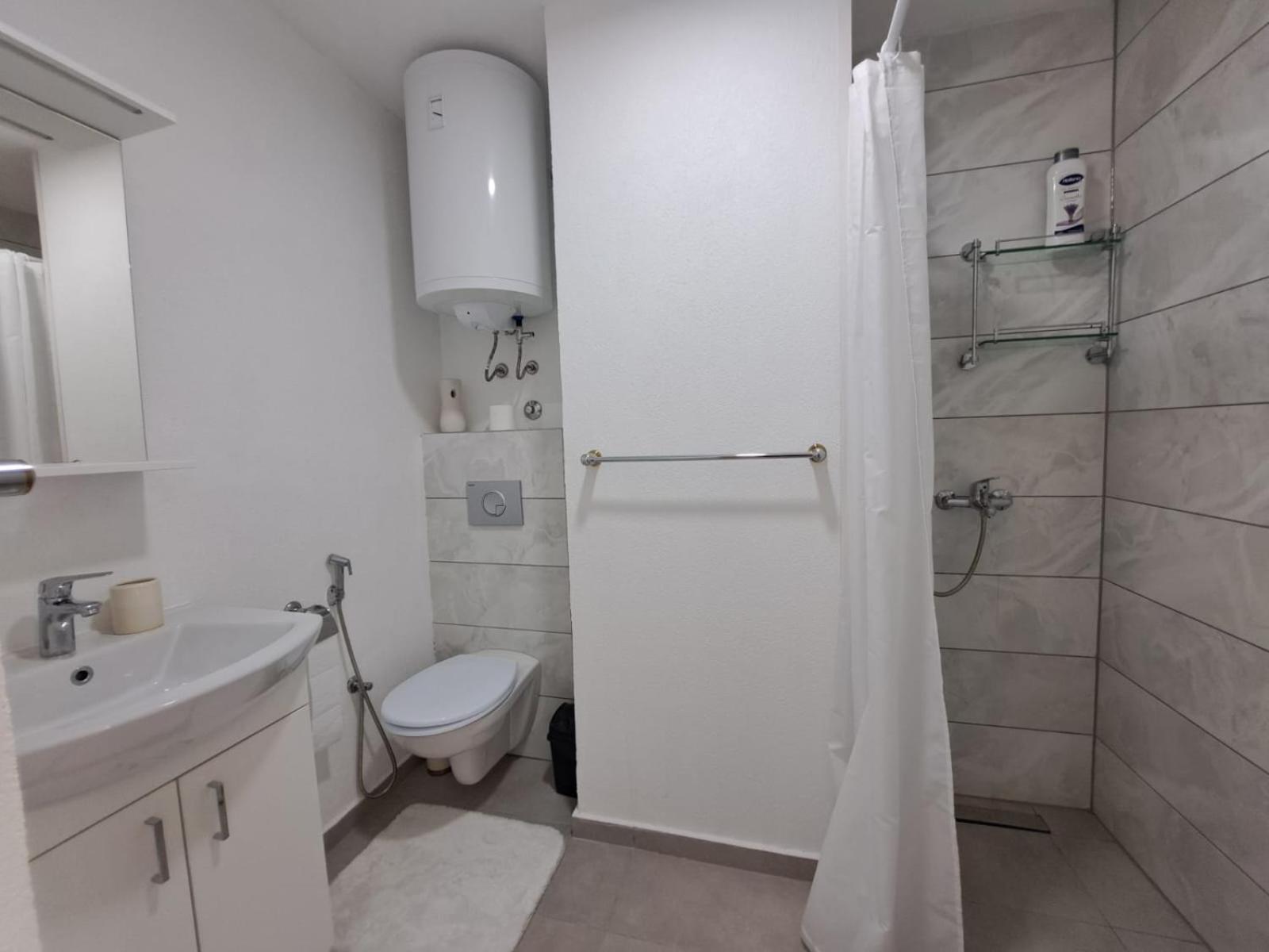 Sobe Zizi Bed & Breakfast Jajce Exterior photo